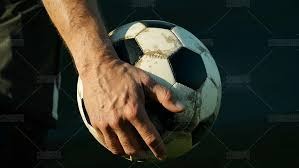 Doinb惨遭质疑，回应：发挥已经很好了！阿水透露还没进入状态